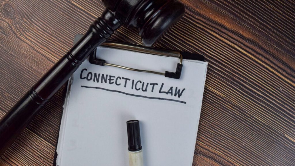 Scales of justice - Connecticut DUI lawyer Kyle D. Macci Hartford CT